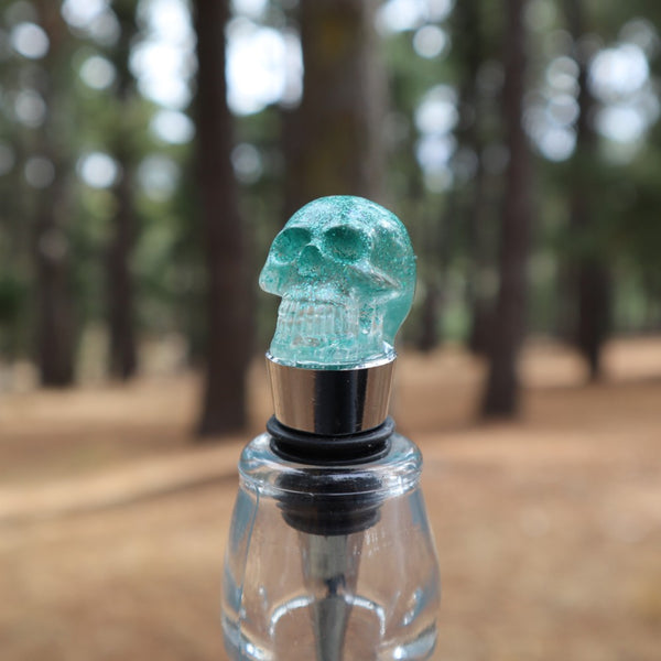 Resin Skull Bottle Stopper - green glitter