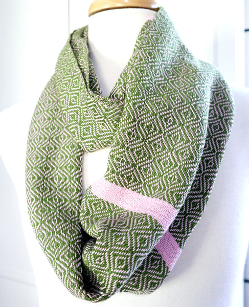 Handwoven loop scarf in olive green and dusty pink cotton