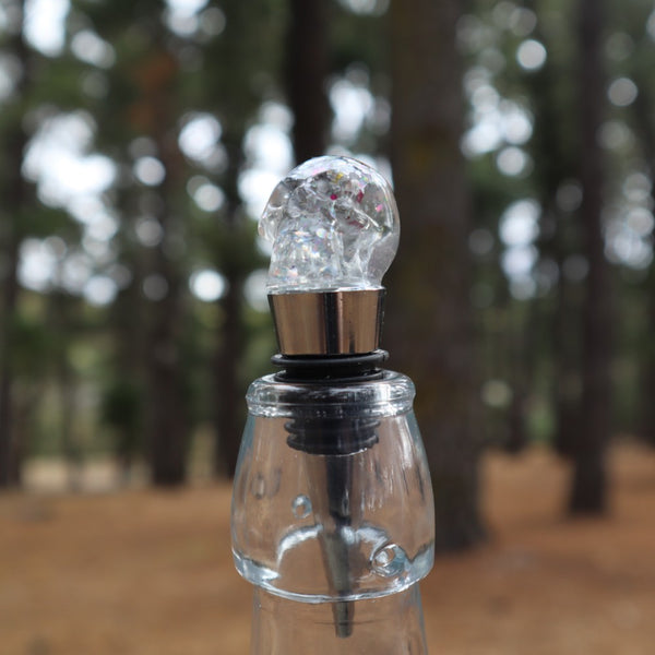 Resin Skull Bottle Stopper - silver glitter